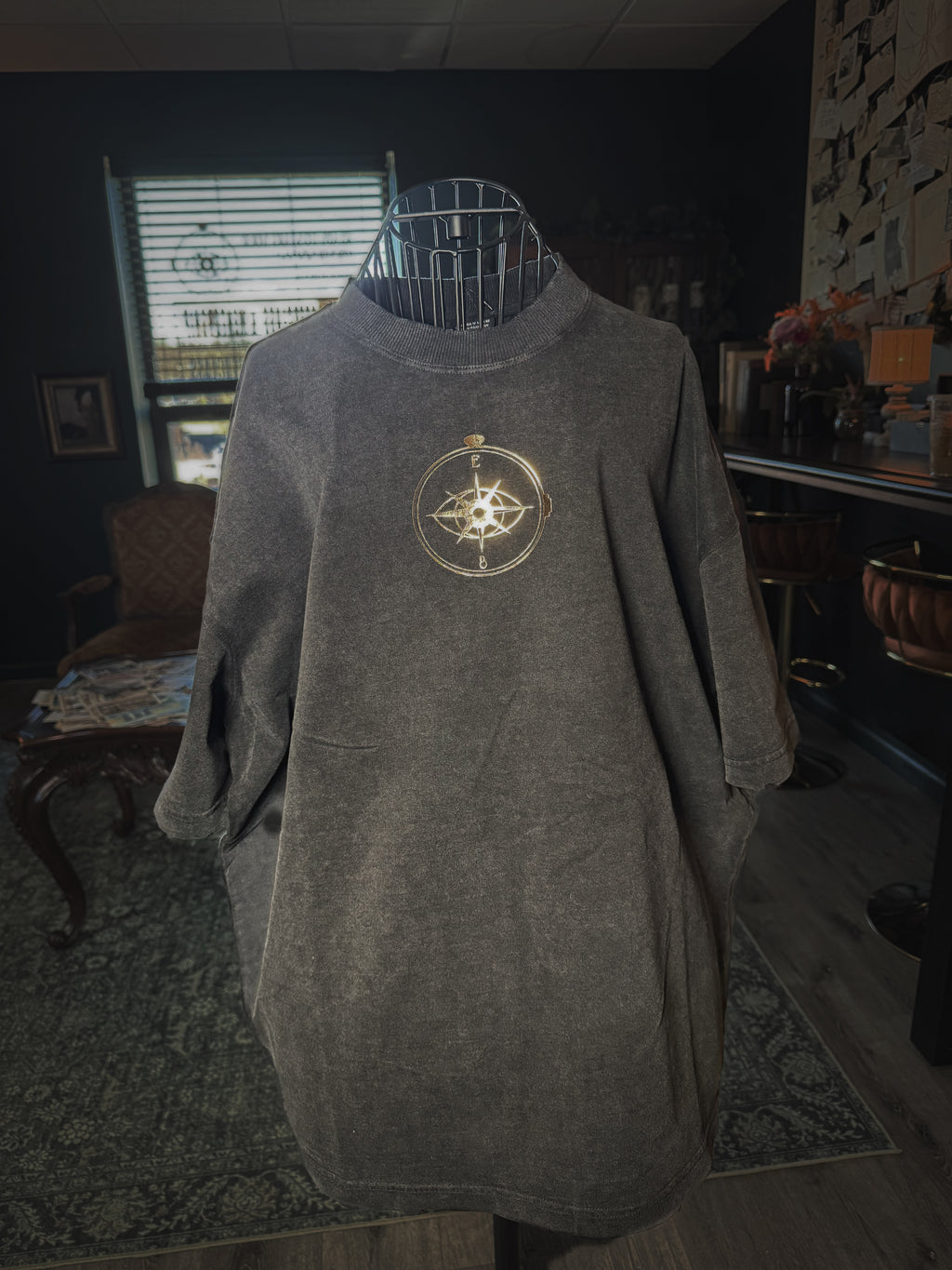 Men’s Oversized Distressed Tee